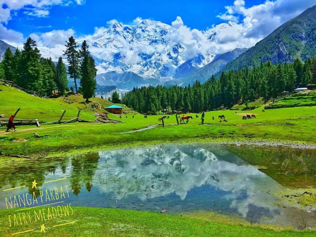 Space Hotel Shigar Bagian luar foto